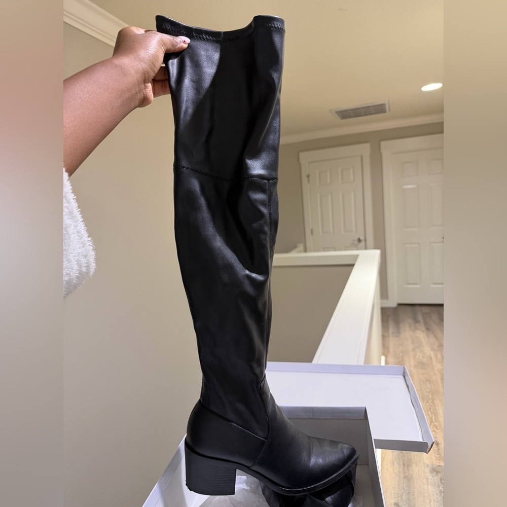 Steve Madden Aleda Knee High Boots 8.5